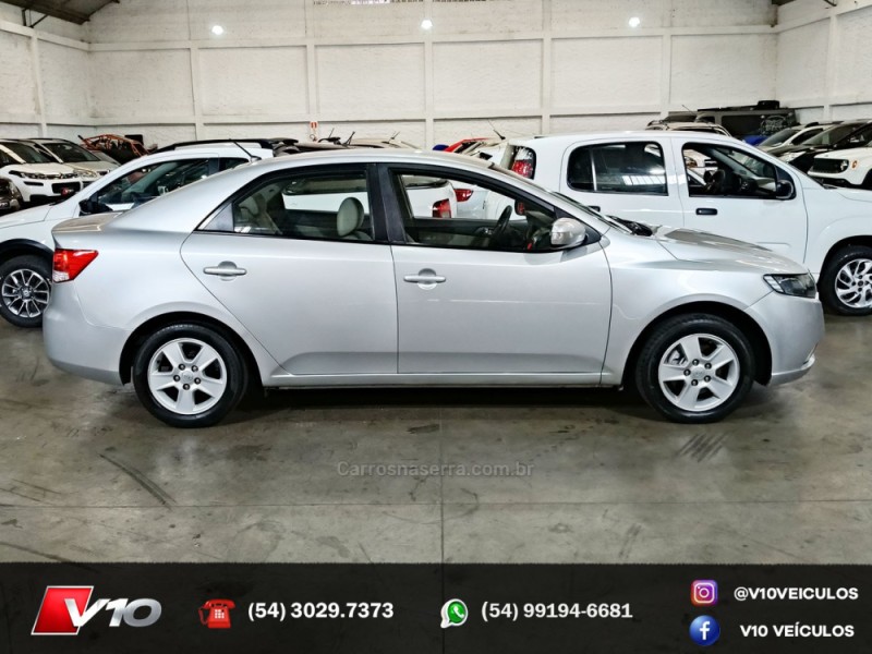 CERATO 1.6 EX2 SEDAN 16V GASOLINA 4P MANUAL - 2011 - CAXIAS DO SUL