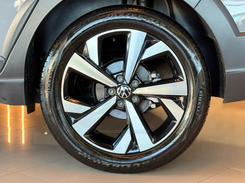 NIVUS 1.0 TSI HIGHLINE FLEX 4P AUTOMÁTICO - 2024 - DOIS IRMãOS