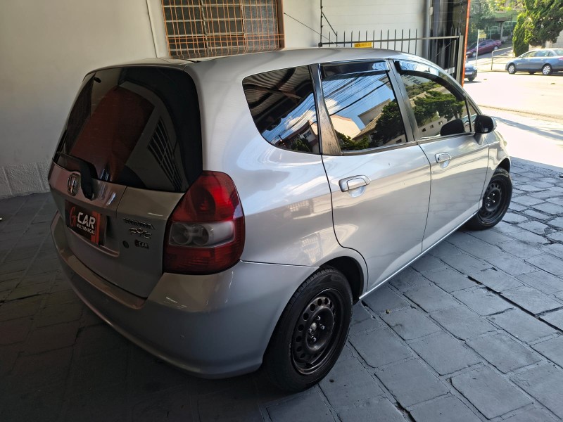 FIT 1.4 LXL 8V GASOLINA 4P MANUAL - 2005 - CAXIAS DO SUL