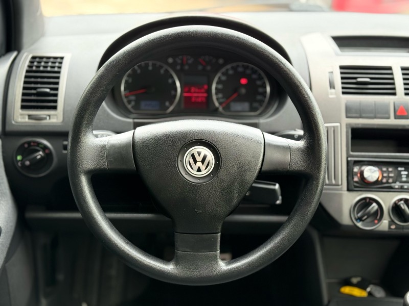 POLO 1.6 MI SPORTLINE 8V FLEX 4P MANUAL - 2010 - LAGOA VERMELHA