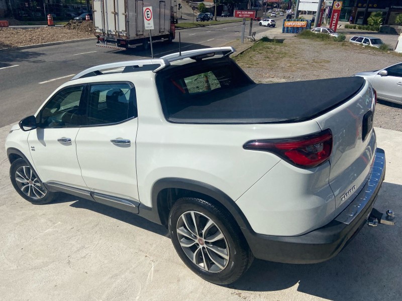 TORO 2.0 16V TURBO DIESEL VOLCANO 4WD AUTOMÁTICO - 2020 - CAXIAS DO SUL