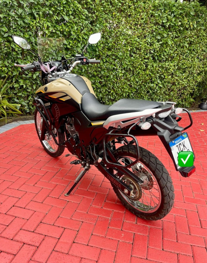 XTZ 250 LANDER - 2023 - ROLANTE