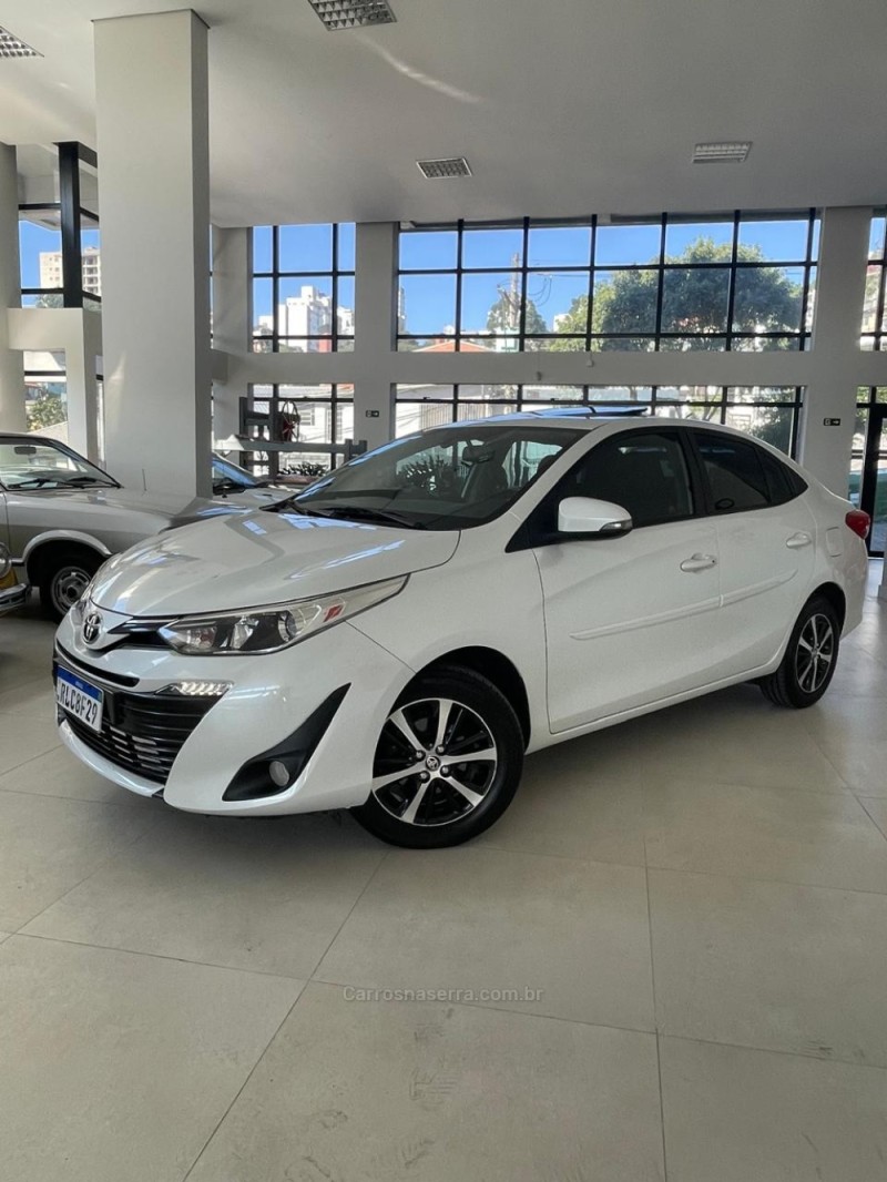 YARIS 1.5 XLS SEDAN 16V FLEX 4P AUTOMÁTICO - 2021 - CAXIAS DO SUL