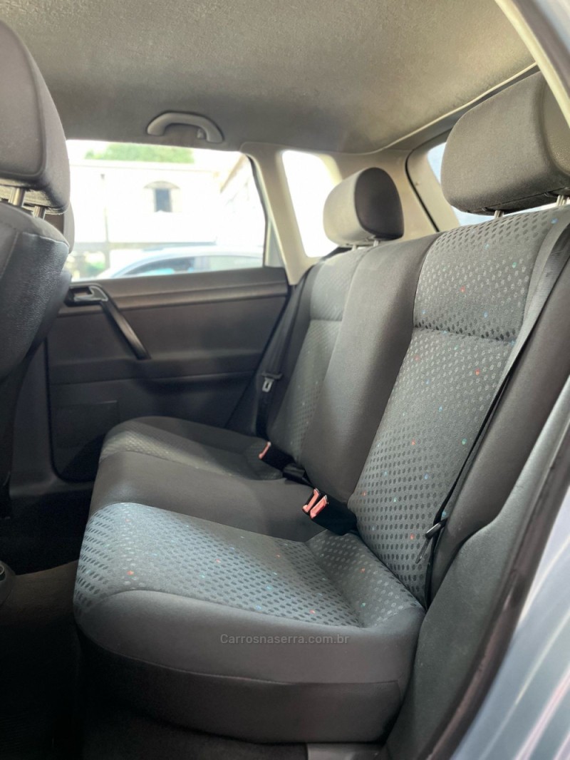 POLO 1.6 MI 8V E-FLEX 4P MANUAL - 2003 - PASSO FUNDO