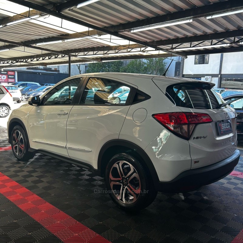 HR-V 1.8 16V FLEX LX 4P AUTOMÁTICO - 2016 - PASSO FUNDO