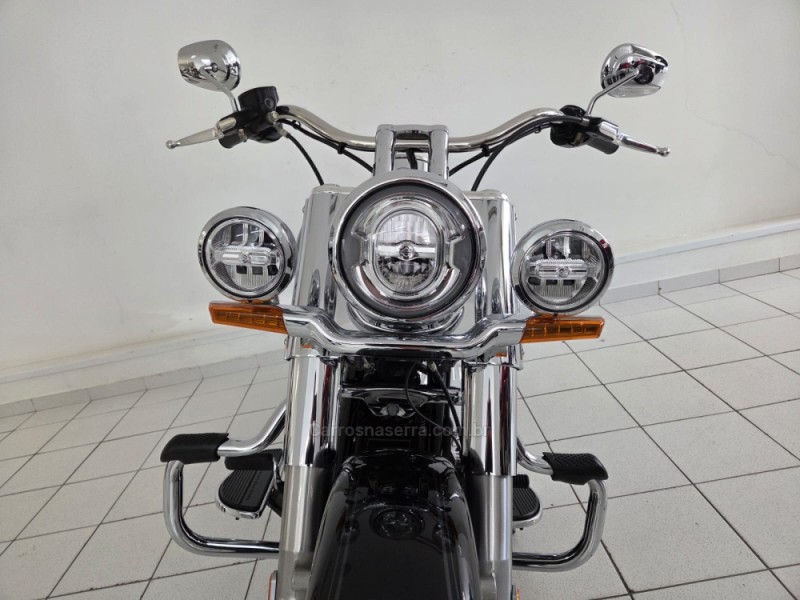 SOFTAIL DELUXE - 2019 - CAXIAS DO SUL