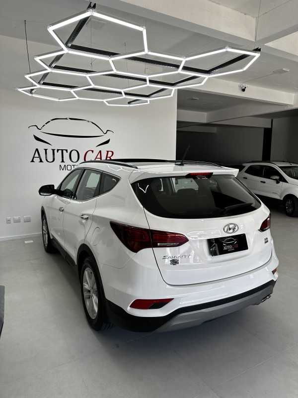 SANTA FÉ 3.3 MPFI 4X4 7 LUGARES V6 270CV GASOLINA 4P AUTOMÁTICO - 2018 - CAXIAS DO SUL