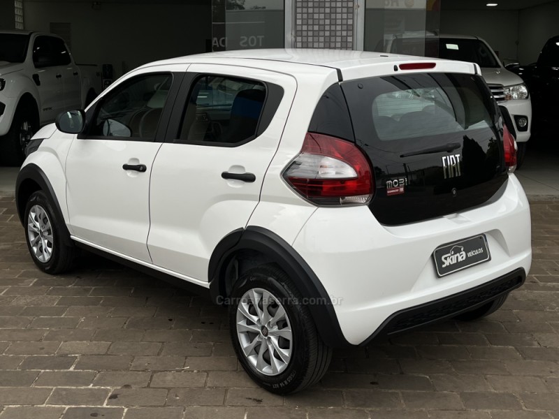 MOBI 1.0 8V EVO FLEX LIKE. MANUAL - 2023 - VACARIA
