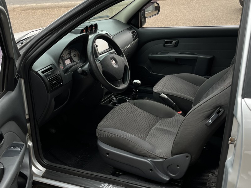 STRADA 1.8 MPI ADVENTURE CD 8V FLEX 2P MANUAL - 2011 - VACARIA