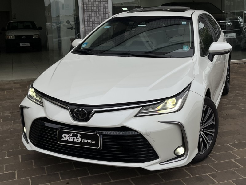 COROLLA 2.0 ALTIS PREMIUM 16V FLEX 4P AUTOMÁTICO - 2020 - VACARIA