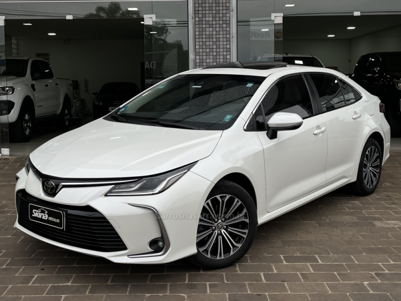COROLLA 2.0 ALTIS PREMIUM 16V FLEX 4P AUTOMÁTICO - 2020 - VACARIA