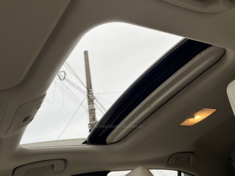 COROLLA 2.0 ALTIS PREMIUM 16V FLEX 4P AUTOMÁTICO - 2020 - VACARIA