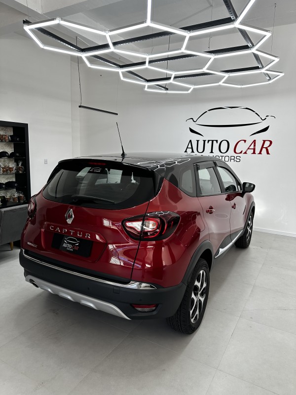 CAPTUR 1.6 16V INTENSE BOSE FLEX 4P AUTOMÁTICO - 2021 - CAXIAS DO SUL