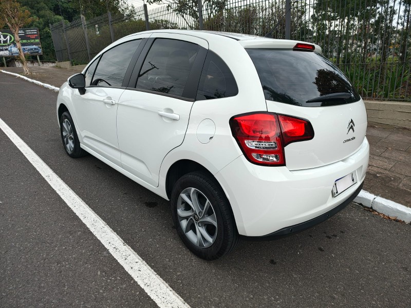 C3 1.5 ATTRACTION 8V FLEX 4P MANUAL - 2015 - FARROUPILHA