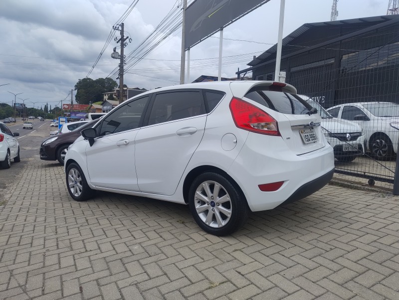 FIESTA 1.6 SE HATCH 16V FLEX 4P MANUAL - 2012 - CAXIAS DO SUL