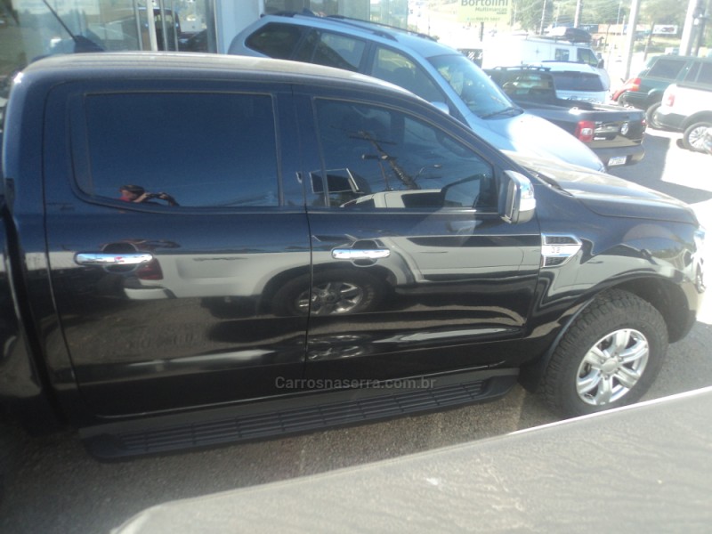 RANGER 3.2 XLT 4X4 CD 20V DIESEL 4P AUTOMÁTICO - 2023 - FARROUPILHA