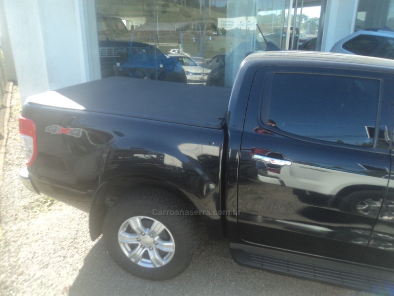 RANGER 3.2 XLT 4X4 CD 20V DIESEL 4P AUTOMÁTICO - 2023 - FARROUPILHA