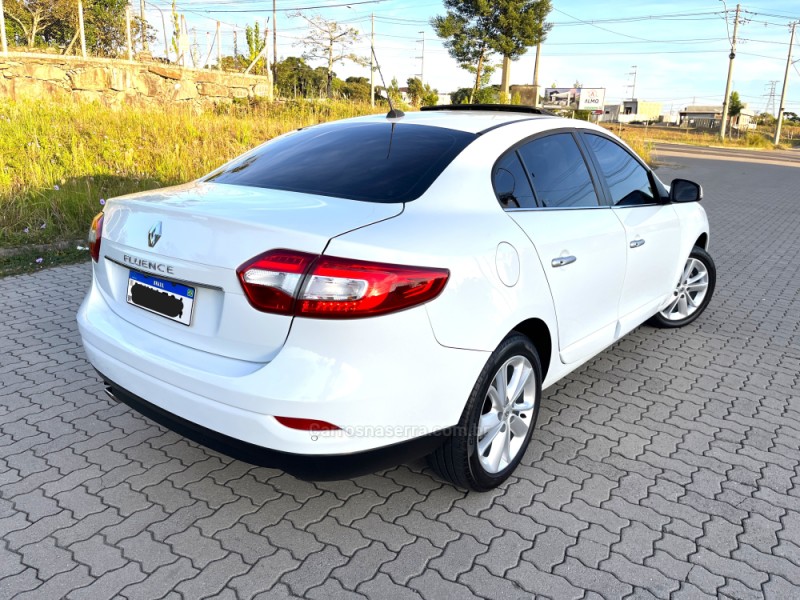 FLUENCE 2.0 PRIVILÉGE 16V FLEX 4P AUTOMÁTICO - 2015 - CAXIAS DO SUL