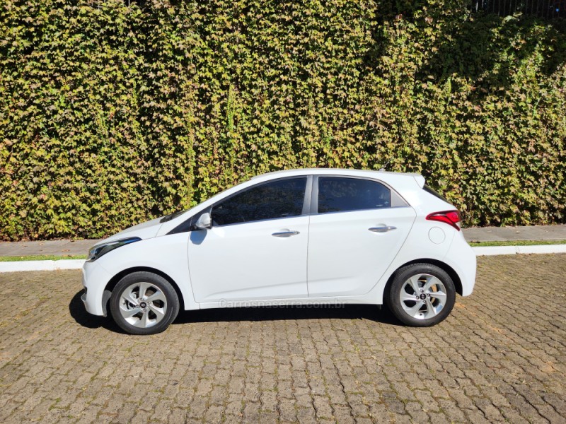 HB20 1.6 PREMIUM 16V FLEX 4P AUTOMÁTICO - 2017 - MONTENEGRO