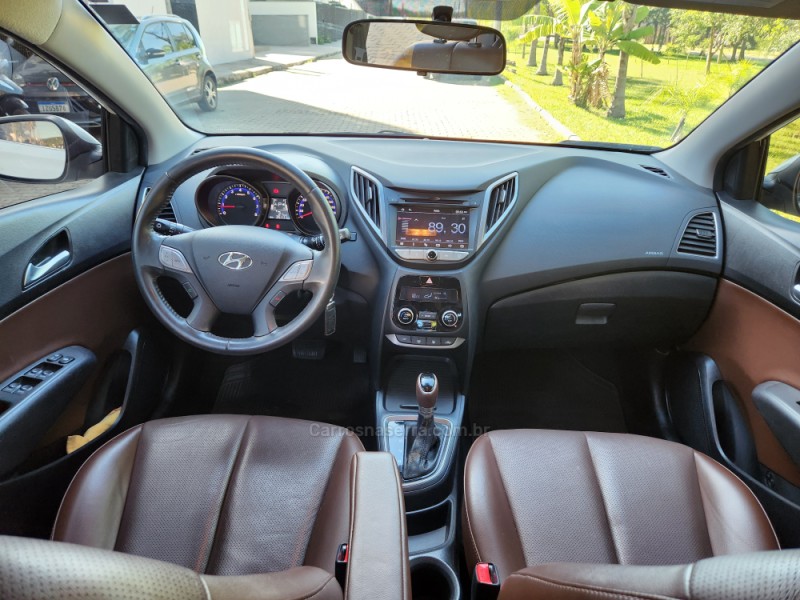 HB20 1.6 PREMIUM 16V FLEX 4P AUTOMÁTICO - 2017 - MONTENEGRO