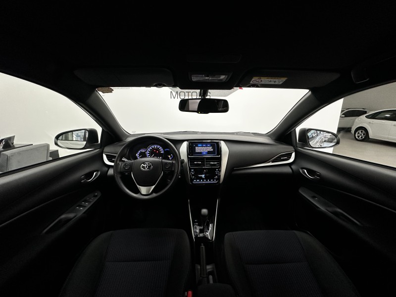 YARIS 1.3 16V FLEX XL PLUS TECH MULTIDRIVE17 - 2019 - CAXIAS DO SUL