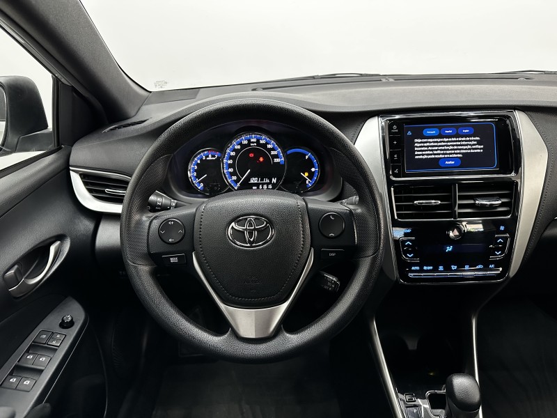 YARIS 1.3 16V FLEX XL PLUS TECH MULTIDRIVE17 - 2019 - CAXIAS DO SUL
