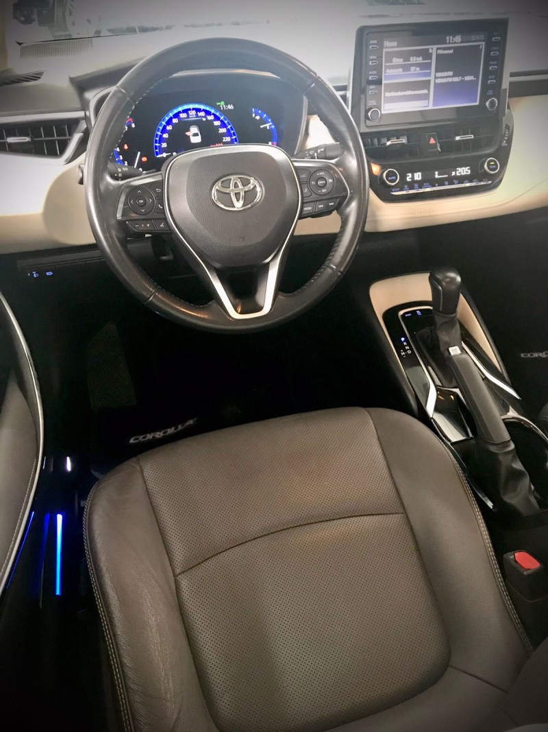 COROLLA 2.0 ALTIS PREMIUM 16V FLEX 4P AUTOMÁTICO - 2022 - LAJEADO