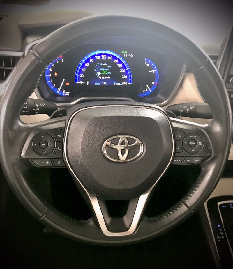 COROLLA 2.0 ALTIS PREMIUM 16V FLEX 4P AUTOMÁTICO - 2022 - LAJEADO