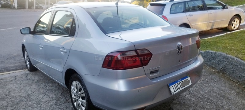 VOYAGE 1.0 MI TRENDLINE 8V FLEX 4P MANUAL - 2013 - FARROUPILHA