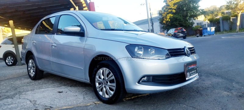 VOYAGE 1.0 MI TRENDLINE 8V FLEX 4P MANUAL - 2013 - FARROUPILHA