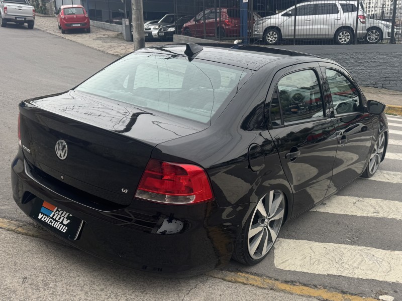 VOYAGE 1.6 MI TRENDLINE 8V FLEX 4P MANUAL - 2010 - CAXIAS DO SUL