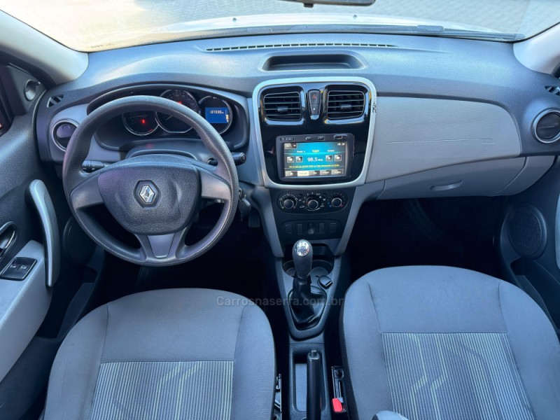 LOGAN 1.6 EXPRESSION 8V HI-FLEX 4P MANUAL - 2014 - CAXIAS DO SUL