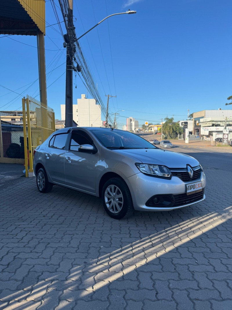 LOGAN 1.6 EXPRESSION 8V HI-FLEX 4P MANUAL - 2014 - CAXIAS DO SUL
