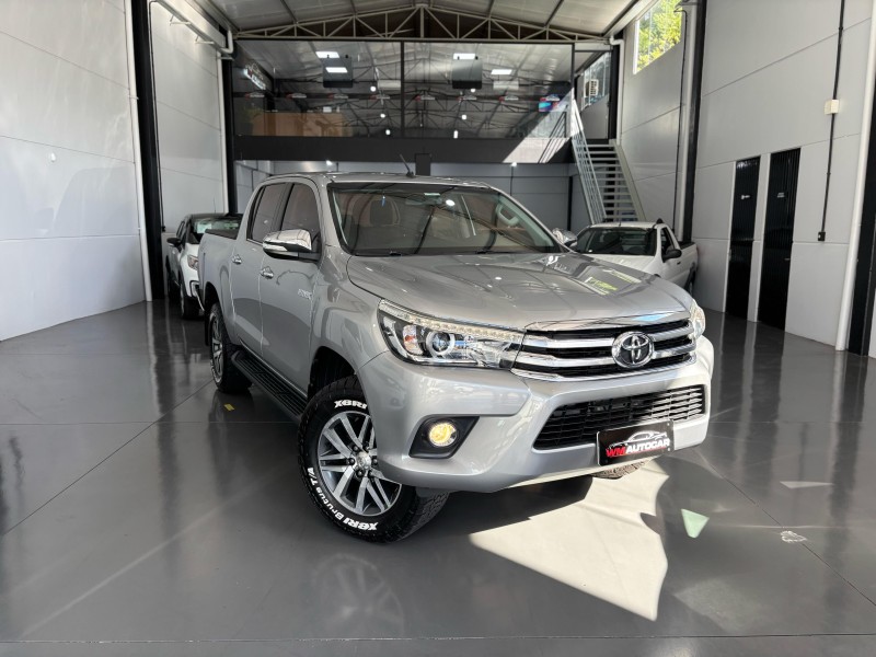 hilux 2.8 srx 4x4 cd 16v diesel 4p automatico 2017 caxias do sul
