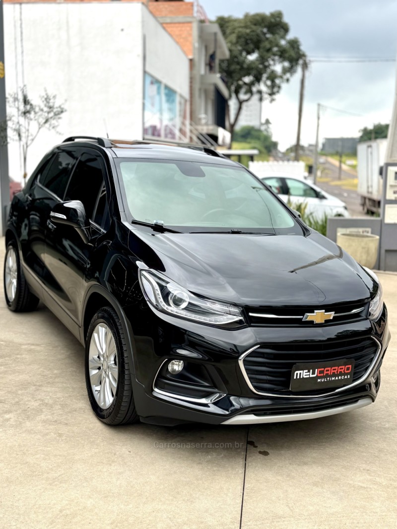TRACKER 1.4 16V TURBO FLEX PREMIER AUTOMÁTICO - 2018 - LAJEADO