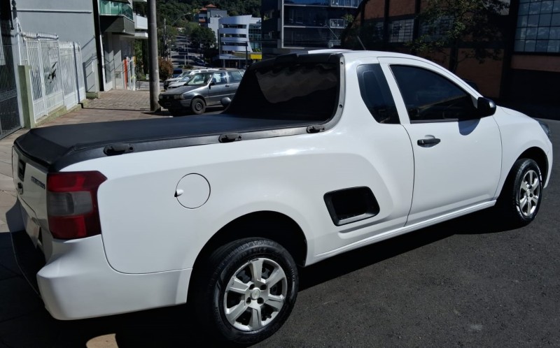 MONTANA 1.4 MPFI LS CS 8V FLEX 2P MANUAL - 2013 - FLORES DA CUNHA