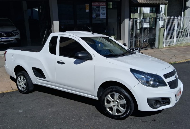 montana 1.4 mpfi ls cs 8v flex 2p manual 2013 flores da cunha