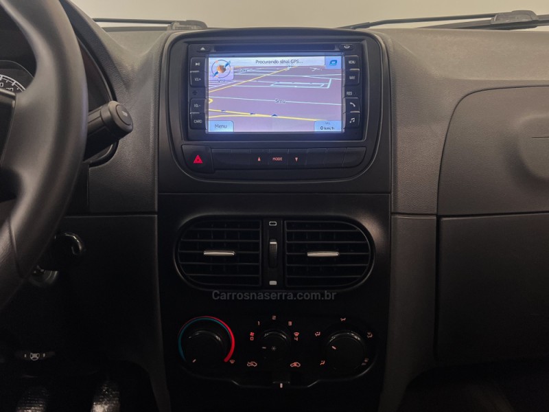 STRADA 1.4 MPI WORKING CE 8V FLEX 2P MANUAL - 2015 - FLORES DA CUNHA