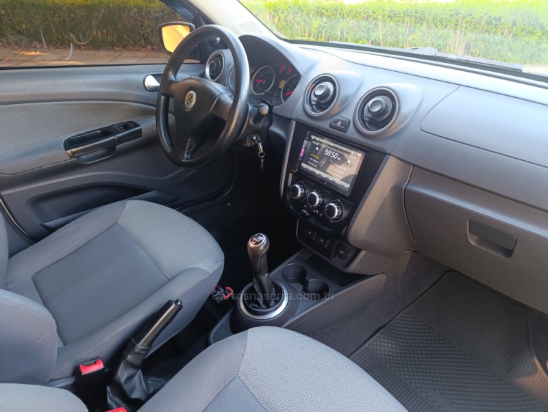 VOYAGE 1.6 MI TREND 8V FLEX 4P MANUAL - 2009 - CAXIAS DO SUL