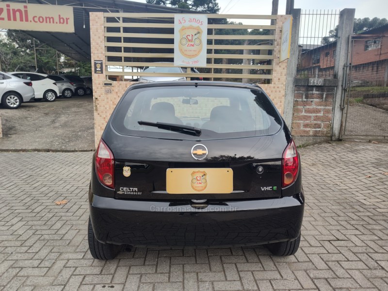 CELTA 1.0 MPFI SPIRIT 8V FLEX 4P MANUAL - 2010 - CANELA