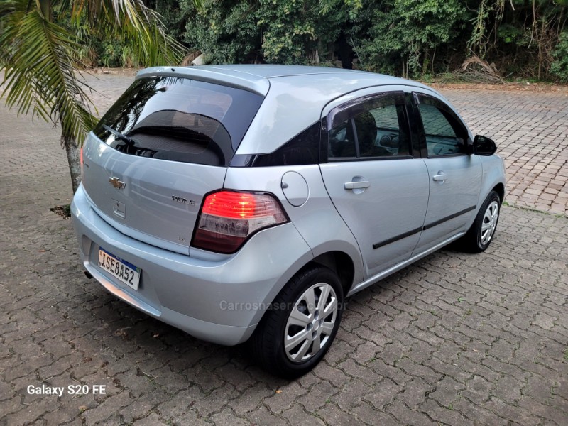 AGILE 1.4 MPFI LT 8V FLEX 4P MANUAL - 2011 - NOVA PRATA