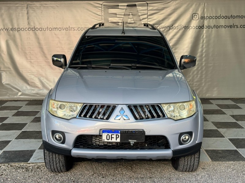 PAJERO DAKAR 3.2 HPE 4X4 7 LUGARES 16V TURBO INTERCOOLER DIESEL 4P AUTOMÁTICO - 2013 - NOVA PRATA