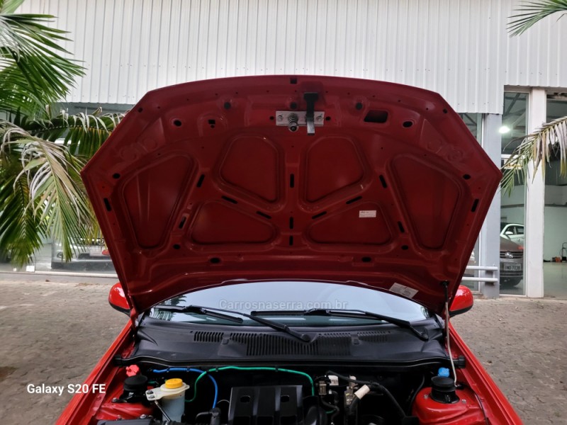 SIENA 1.0 MPI EL CELEBRATION 8V FLEX 4P MANUAL - 2012 - NOVA PRATA