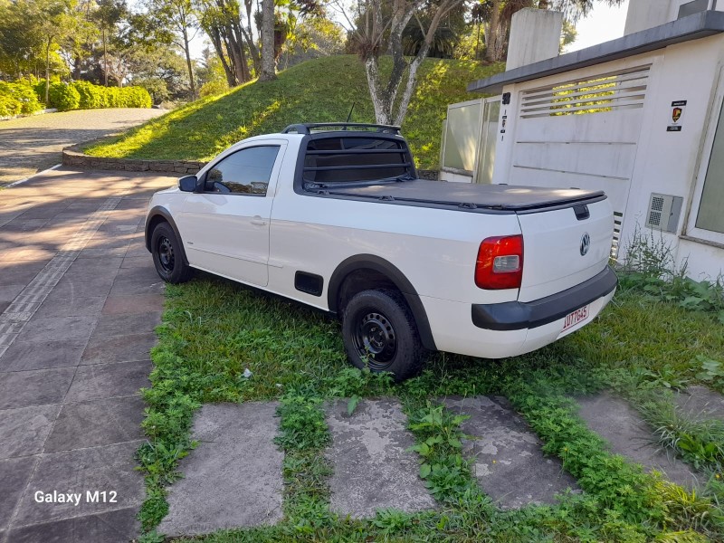SAVEIRO 1.6 MI CE 8V FLEX 2P MANUAL G.VI - 2014 - FARROUPILHA