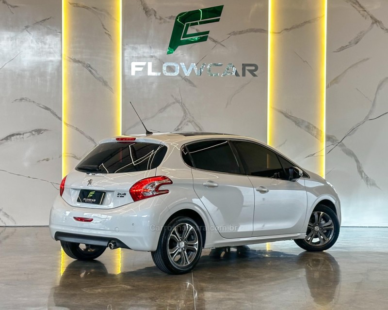 208 1.6 GRIFFE 16V FLEX 4P MANUAL - 2015 - GARIBALDI