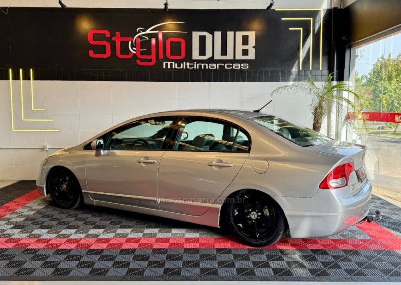 CIVIC 1.8 LXS 16V GASOLINA 4P AUTOMÁTICO - 2007 - ESTâNCIA VELHA