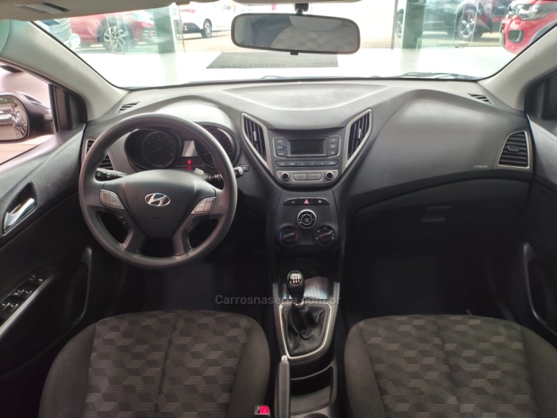 HB20 1.6 COMFORT 16V FLEX 4P MANUAL - 2016 - TAQUARA