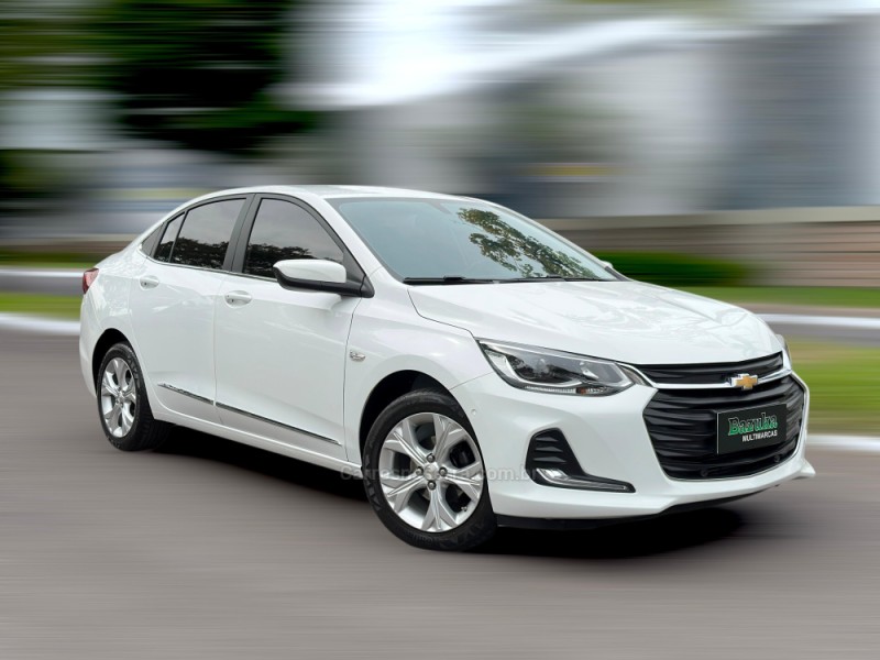 ONIX 1.0	PREMIER PLUS 12V TURBO FLEX 4P AUTOMÁTICO - 2020 - NOVO HAMBURGO