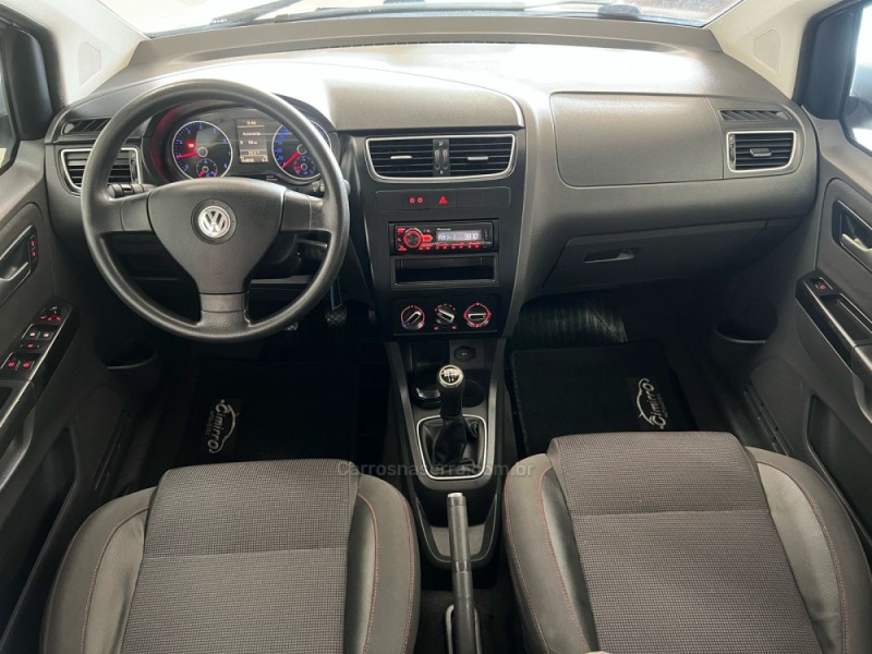 FOX 1.6 MI PRIME 8V FLEX 4P MANUAL - 2011 - TAQUARA