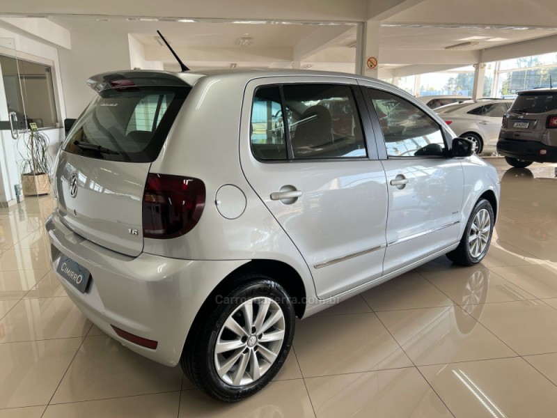 FOX 1.6 MI PRIME 8V FLEX 4P MANUAL - 2011 - TAQUARA